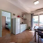 Apartments Zaton Lägenhet *