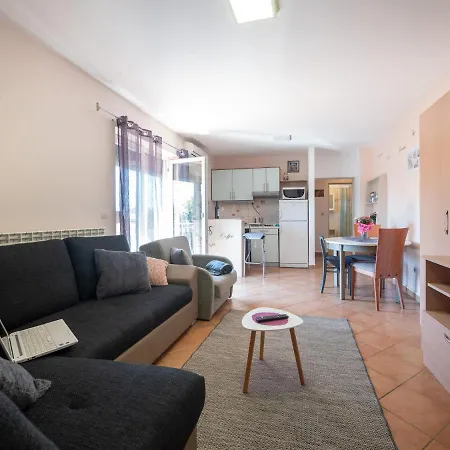 Apartments Zaton 公寓 扎顿
