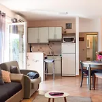 Apartments Zaton *