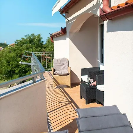 Apartments Zaton *