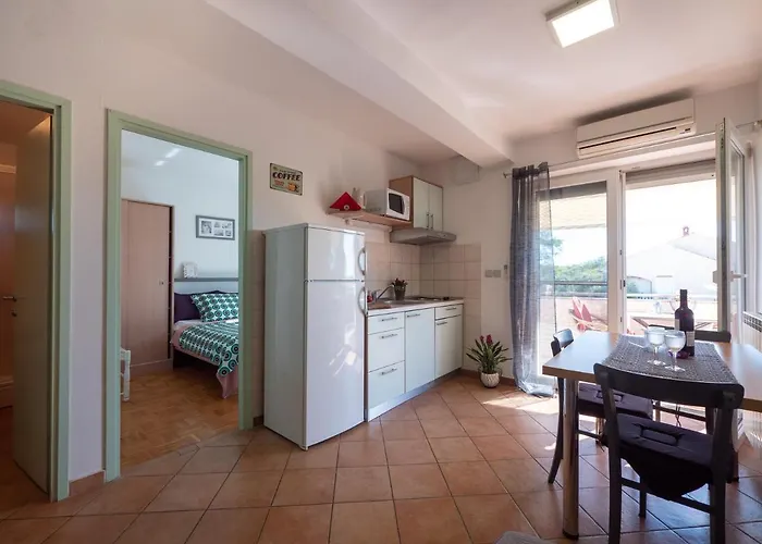 Apartments Zaton דירה *