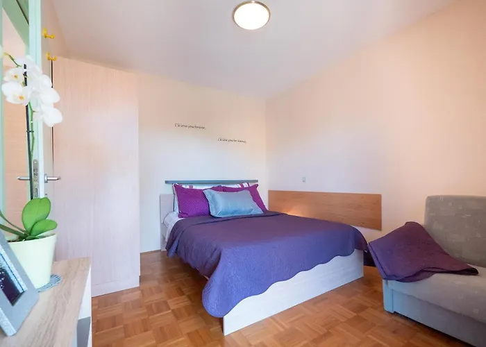 Apartments Zaton Затон