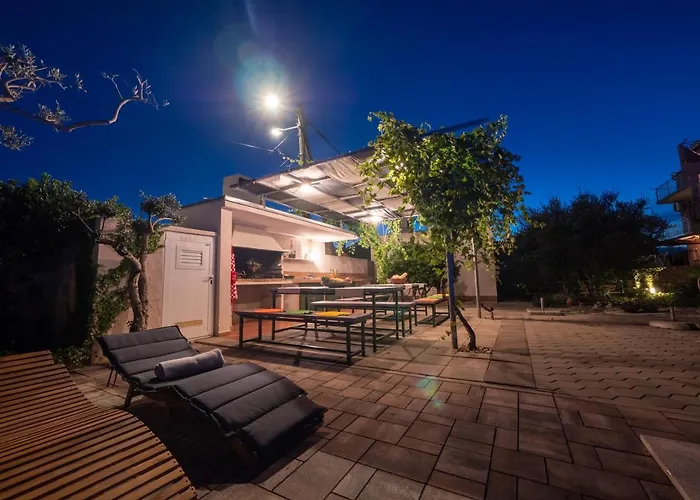 Apartments Zaton * Затон